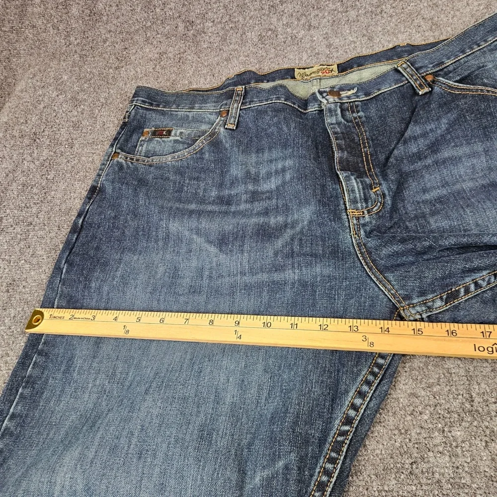 Wrangler 20X No. 01 Relaxed Fit Jeans Mens 40x30 Medium Wash 1001MWXRW